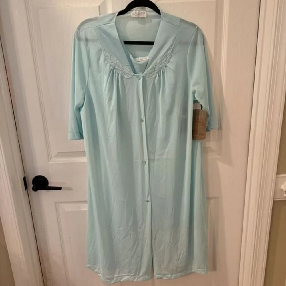 Vtg VASSARETTE Aqua ‎ Nylon Nightgown & Robe Matching set Sz L Made in USA NEW
